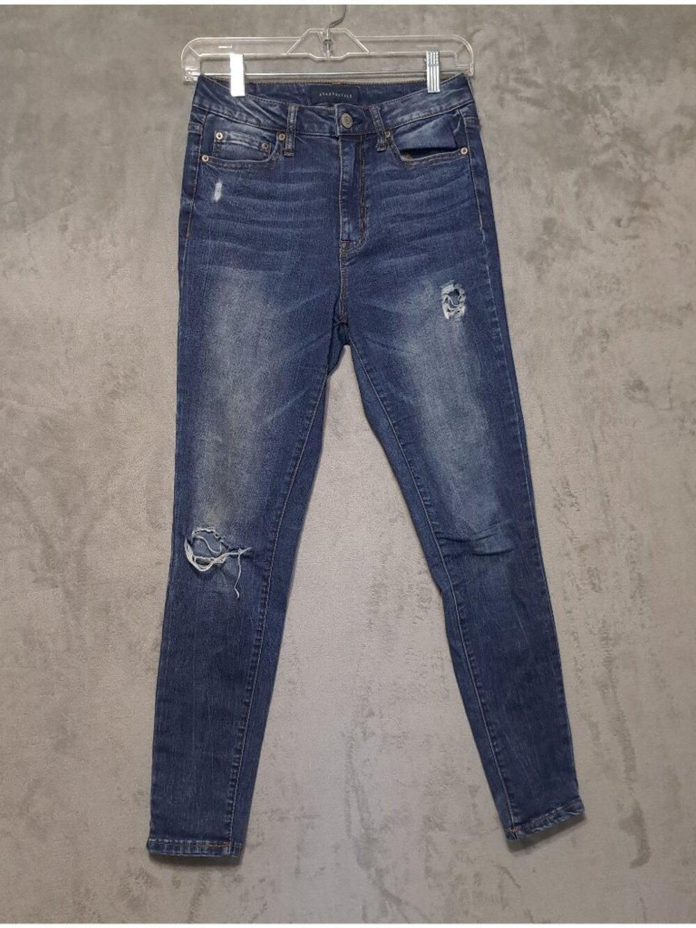 Aeropostale Size 4 The Norma Jeans Blue Hi Rise Distressed Casual Denim